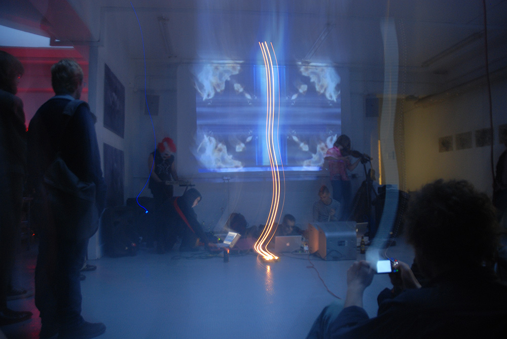 Urbanomic Events: Concept-Horror, 7 June 2008, Divus, London - performance by Patricide