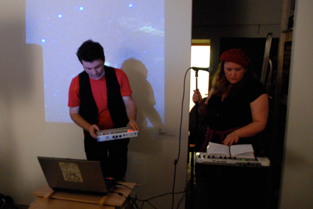 Urbanomic Events: 'Earth Moves', at Urbanomic Studio, Falmouth, 31 January 2009 - Oddstep Deployment Unit performing